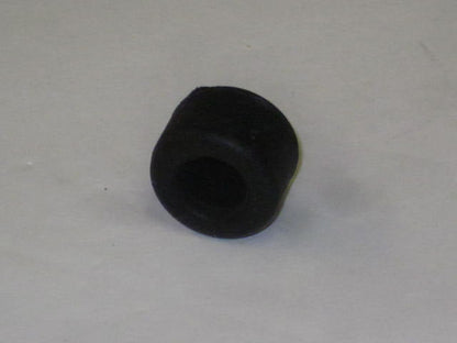 83-0260 42-8012 42-8017 Rubber tank mount mounting grommet Triumph BSA top