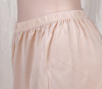 [Direct Shipping to Korea] Punggi Rayon Pointed Top Skin (1p) + Beige Undershorts (1p) Set