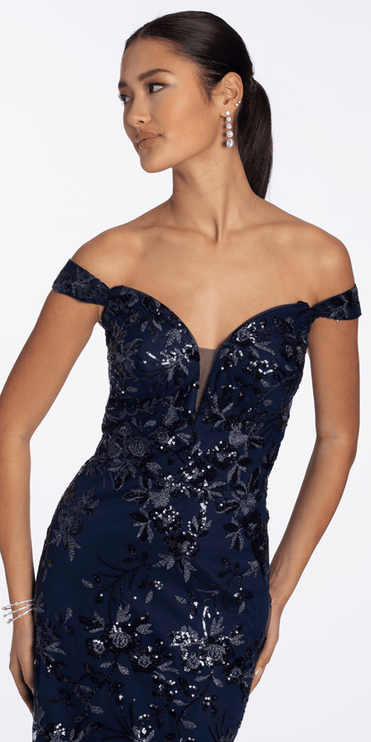 navy/size/4/missy/Camille La Vie/Sequin Embellished Mesh Off the Shoulder Mermaid Dress with Godets /close up