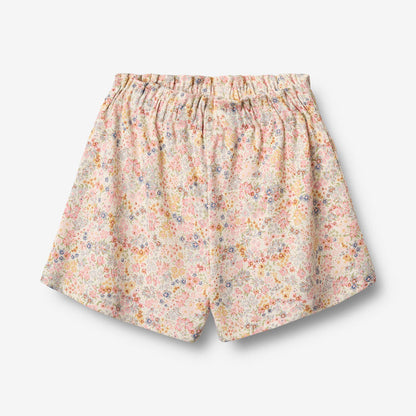 Wheat Main Shorts Sandy Shorts 9418 bright flowers