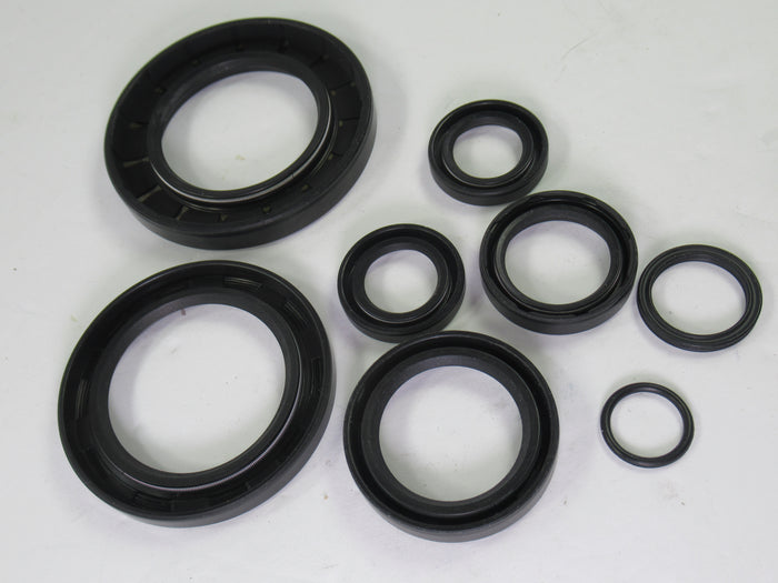 Triumph 500 engine oil seal kit T100 complete seals set  UK Made set