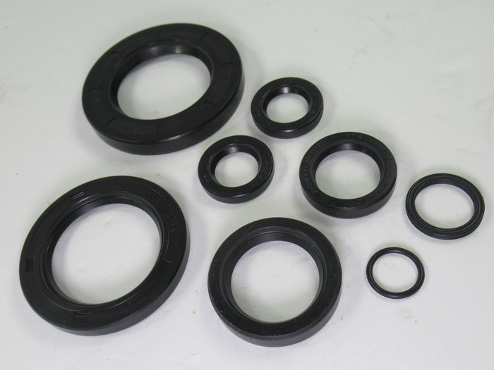 Triumph 500 twin engine oil seal kit complete seals set  UK Made early to 1974