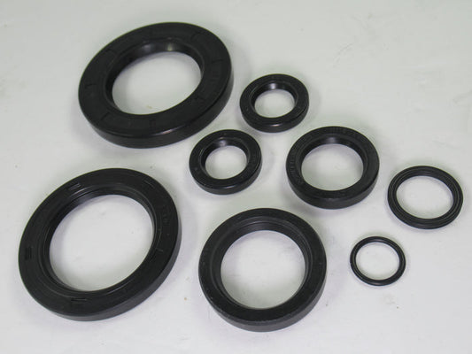 Triumph 500 twin engine oil seal kit complete seals set  UK Made early to 1974