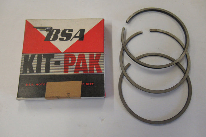 Triumph BSA triple piston ring set 750 +20  67m Trident T150 T160 rings NOS .020