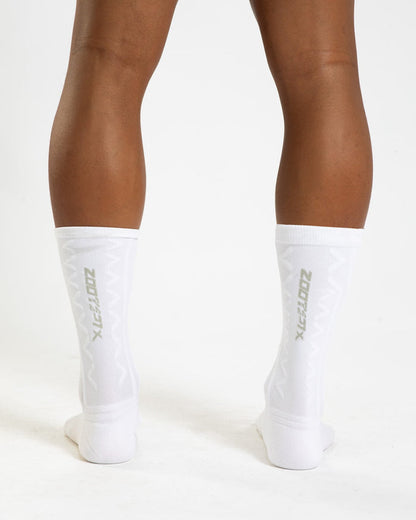 Zoot Sports HIGH SOCKS Unisex Ultra P1x Aero 7" Sock - White